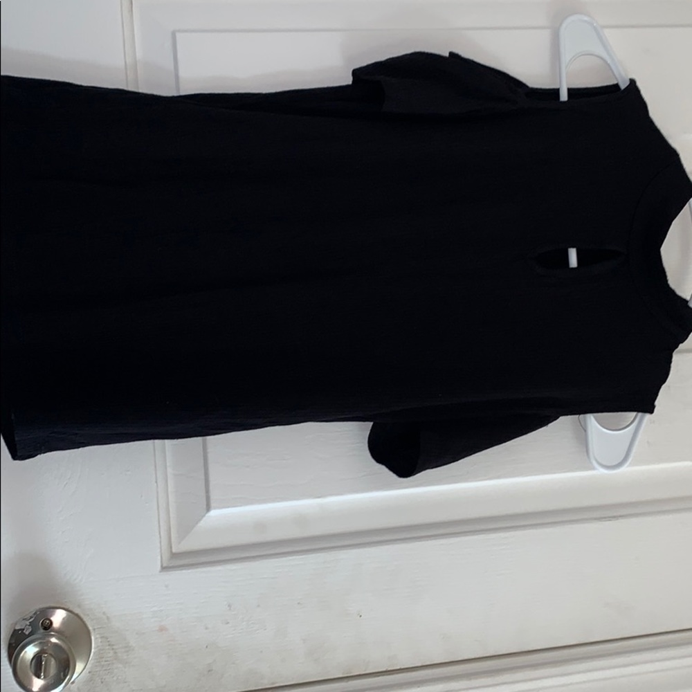 Black open shoulders blouse